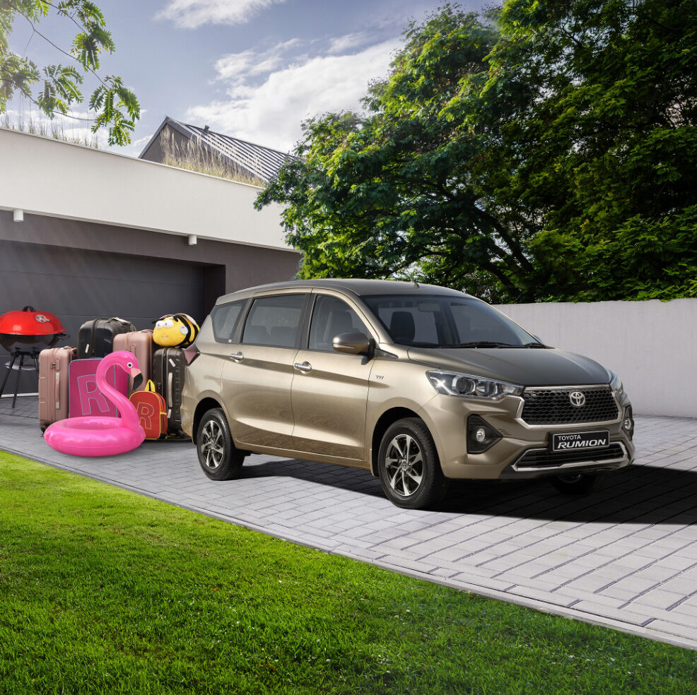 Toyota car 7 seater rumion