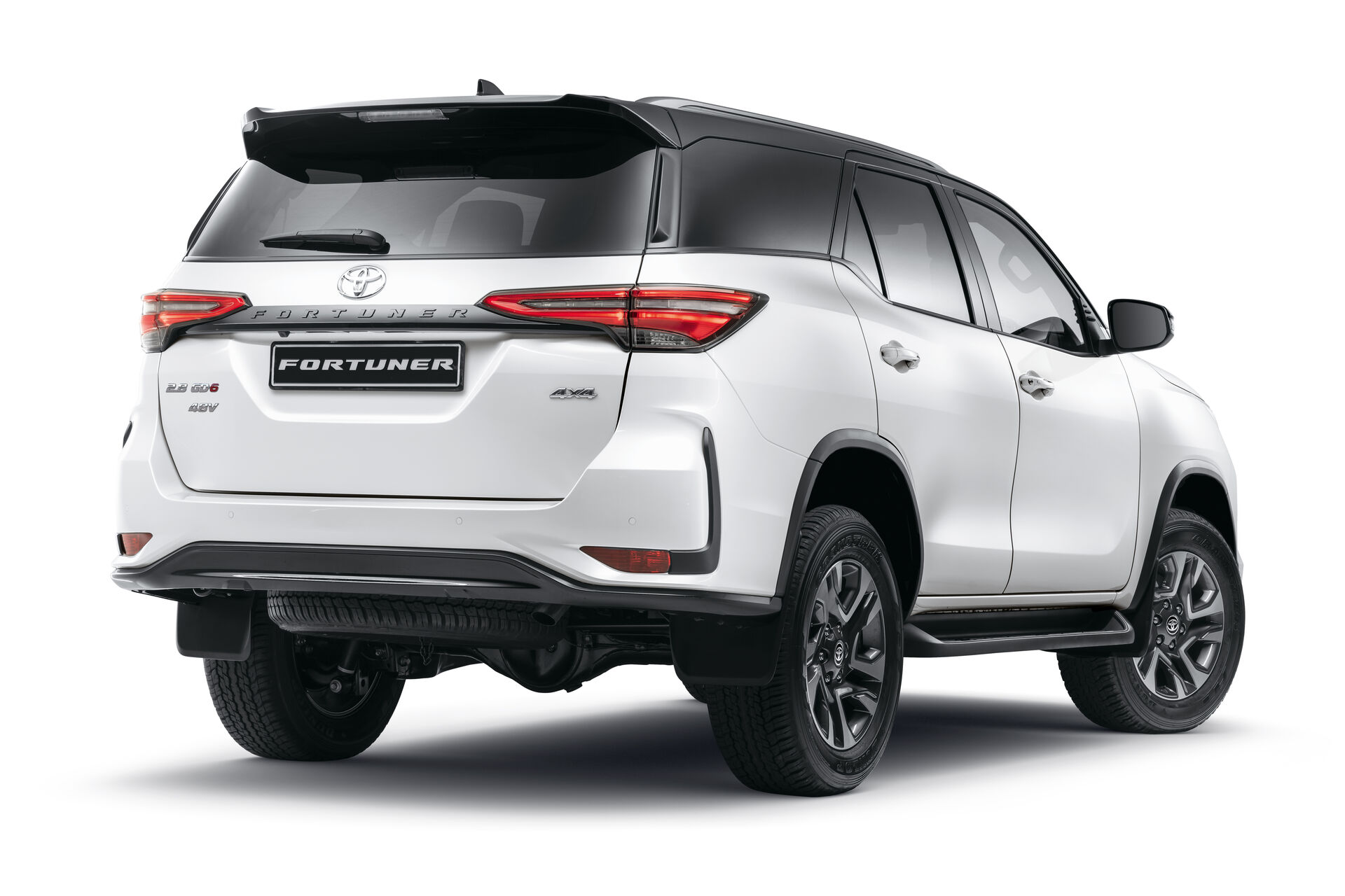 Fortuner Rear